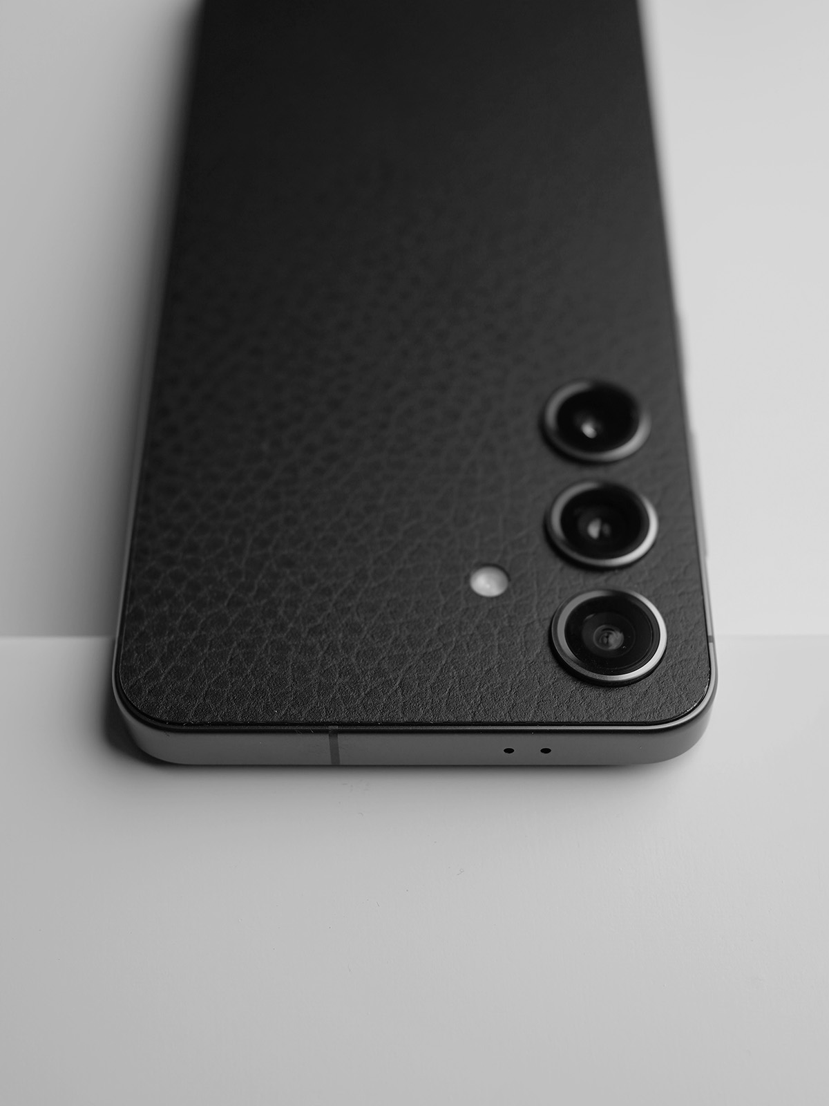 Galaxy S24 Skins gallery preview 3