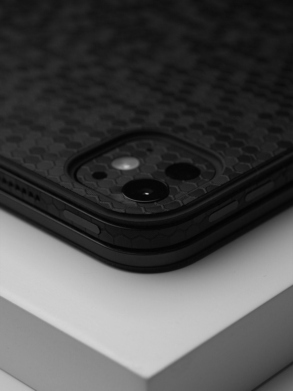 iPad Pro 11" / 13" (M4) Skins gallery preview 6