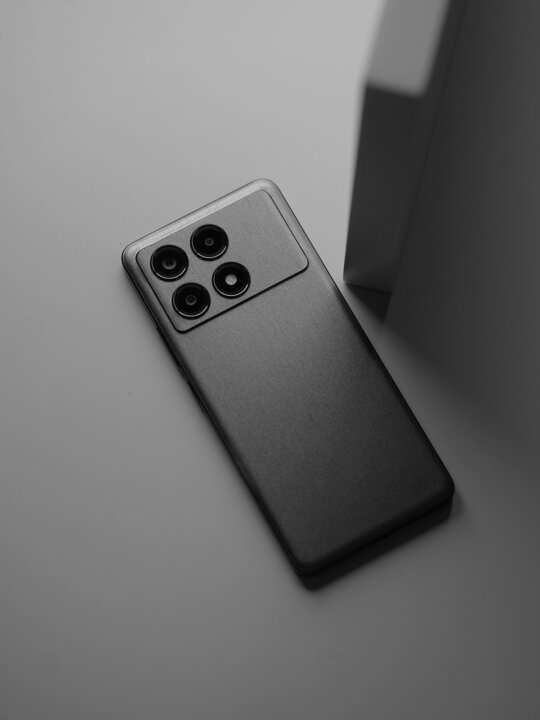 Poco X6 Pro 5G In Use