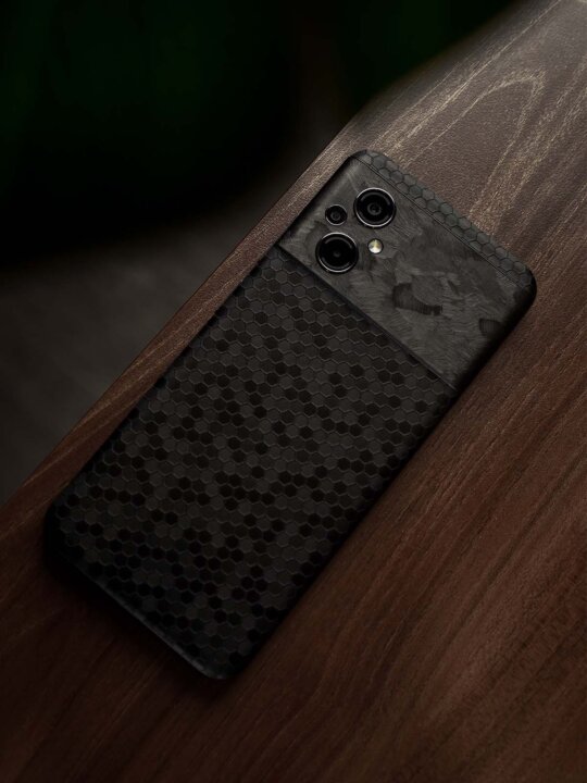 Poco M5 In Use