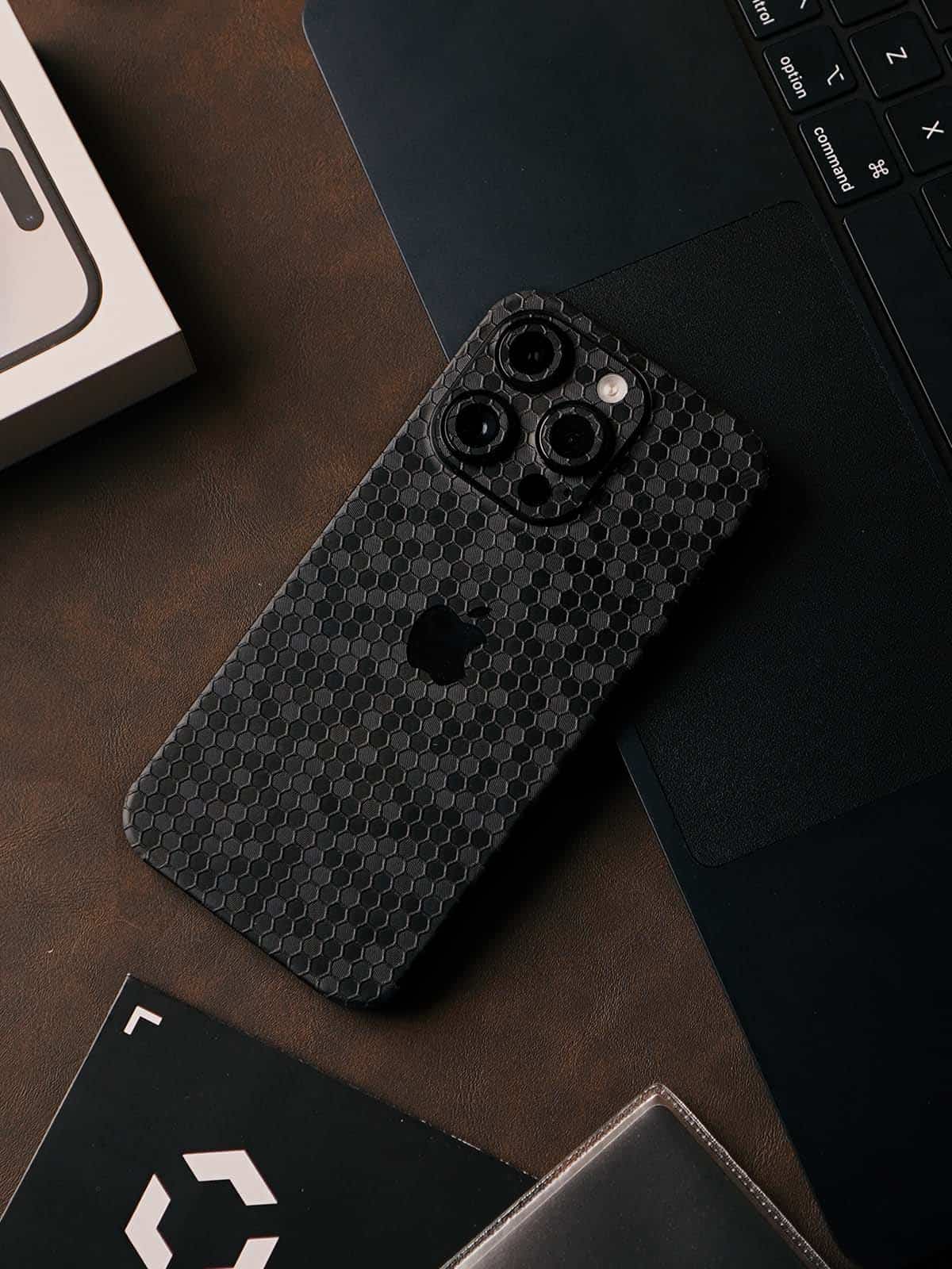 iPhone 15 Pro Skins gallery preview 6