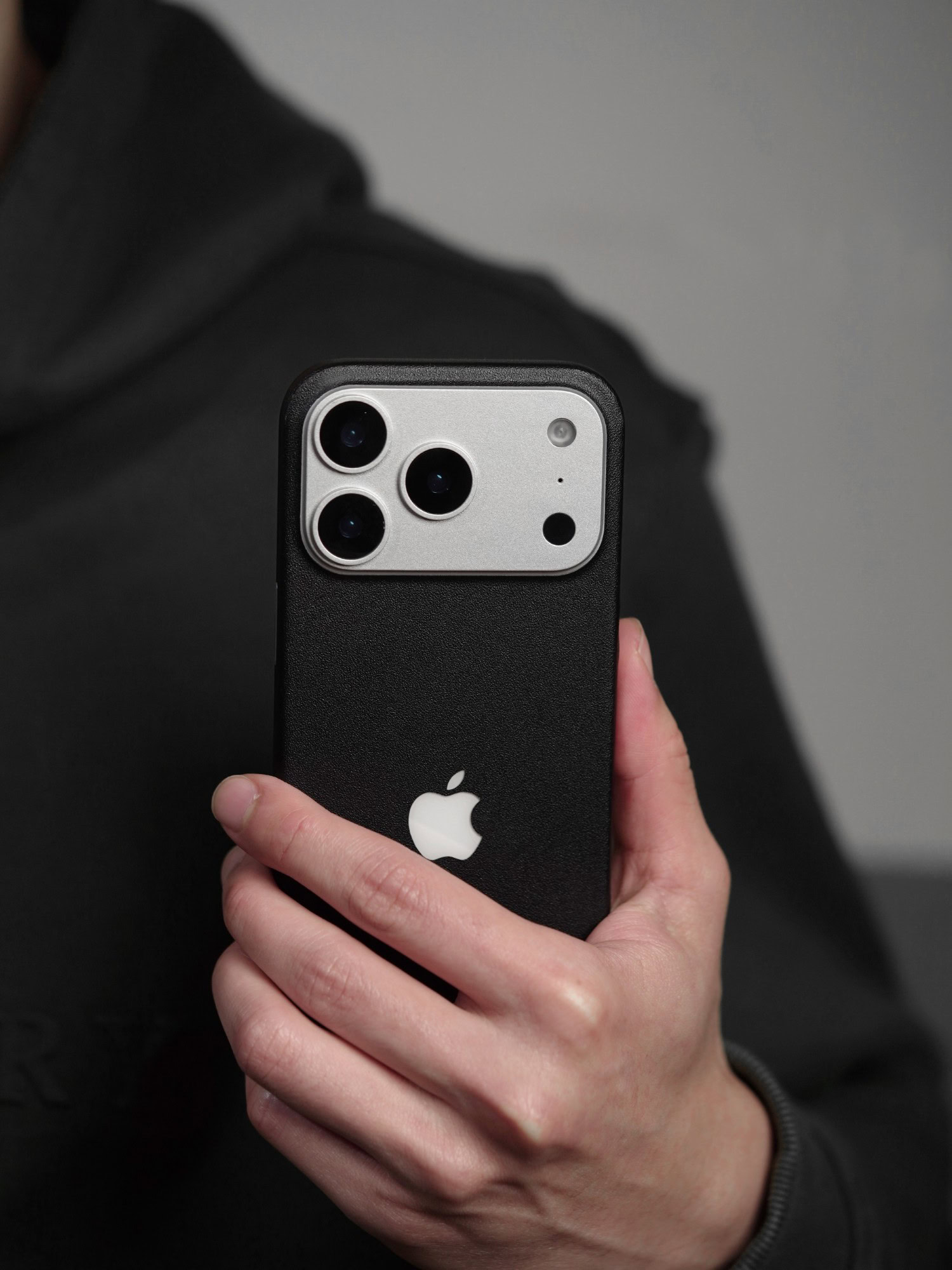 iPhone 17 Pro Skins gallery preview 10